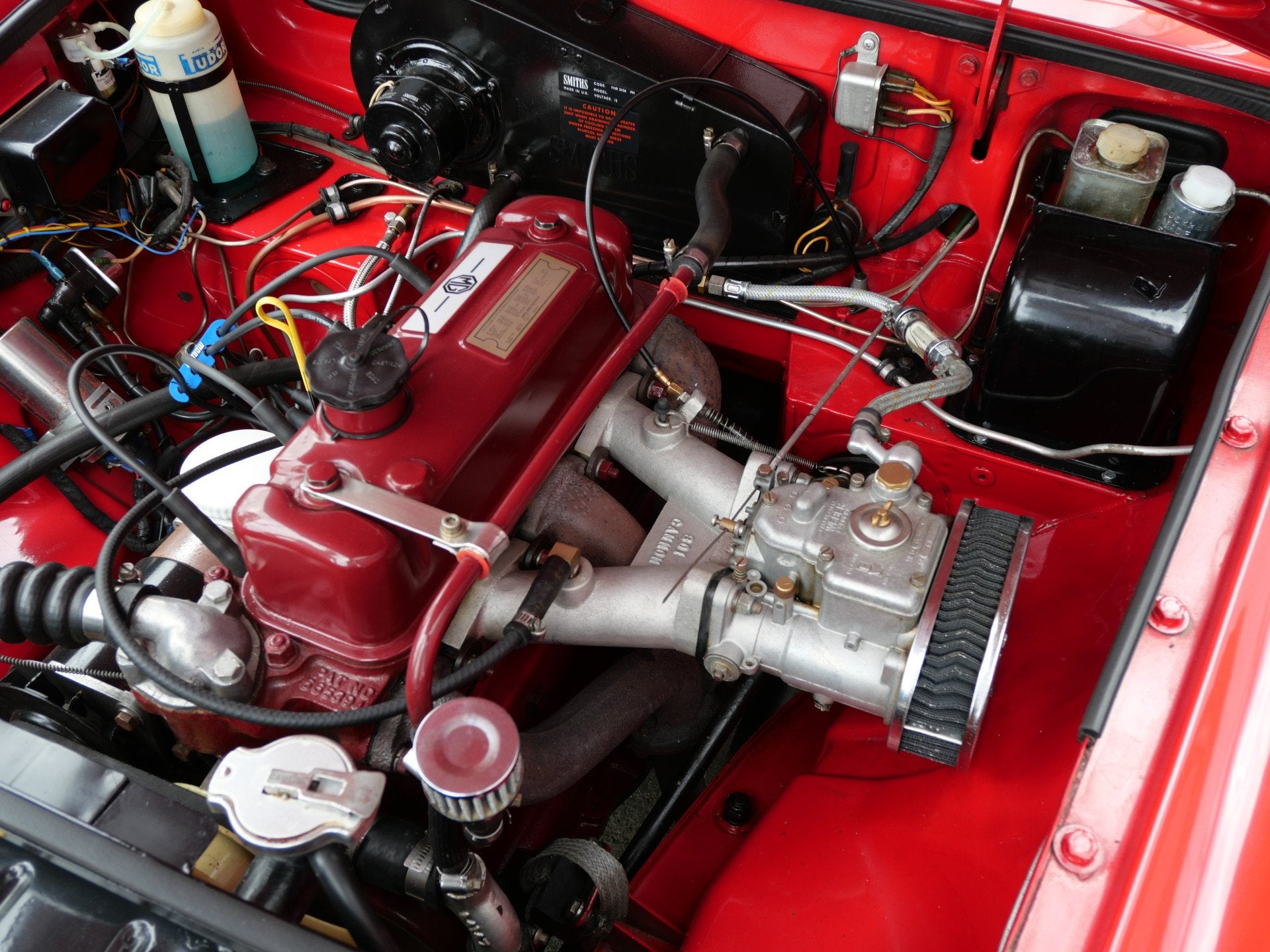 MG B 1.8 GT OVERDRIVE | LEER | ORIGINEEL | EUROPESE UITVOERI, foto 10