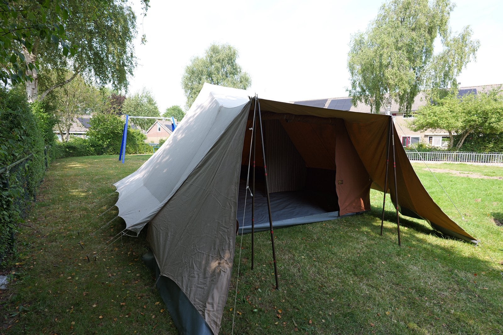 Zilvermeeuw de Waard tent vergrote - goede staat, waterdicht, Ophalen, Gebruikt, Tot en met 6