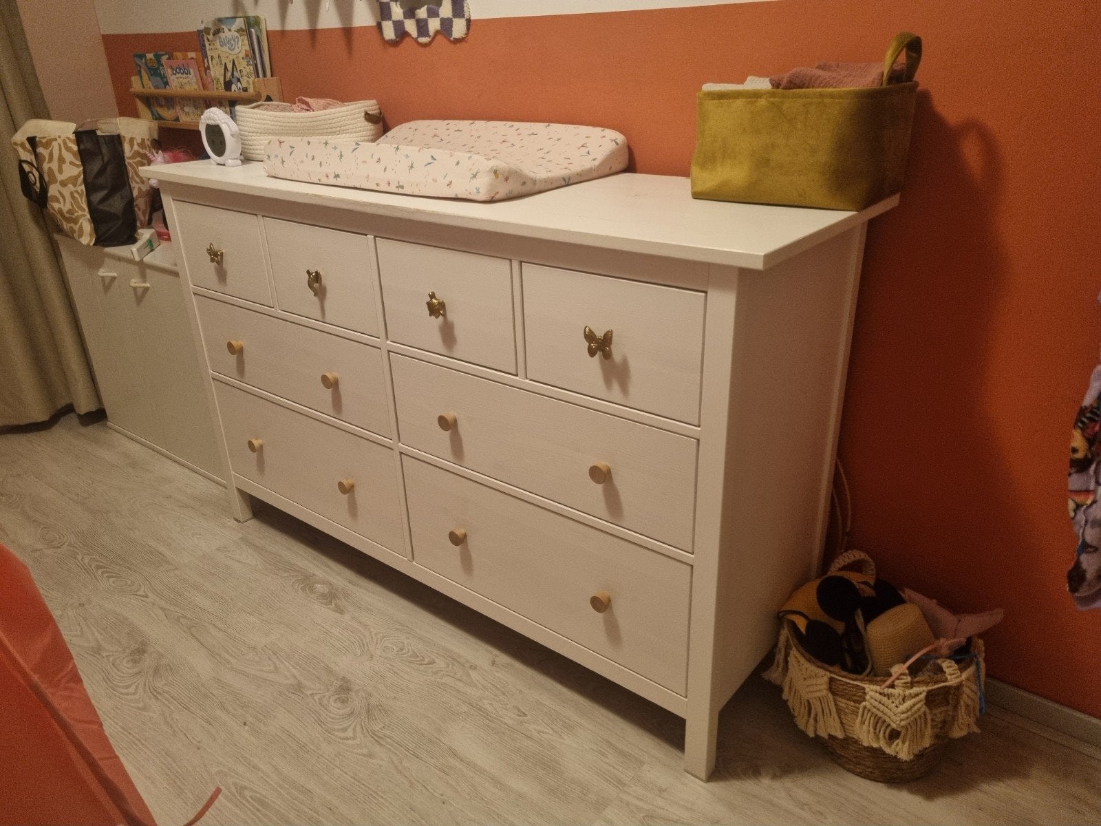 Ikea Hemnes ladekast, wit gebeitst, 8 lades, 160x96 cm