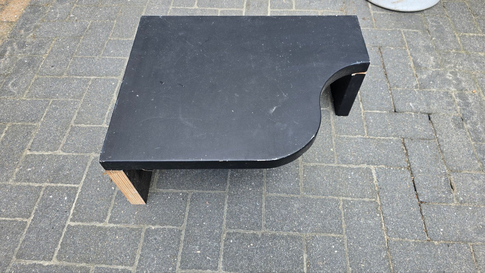 Zwart hoekplankje / bijzettafeltje / verhoger, Ophalen, Minder dan 45 cm, Minder dan 55 cm, Gebruikt
