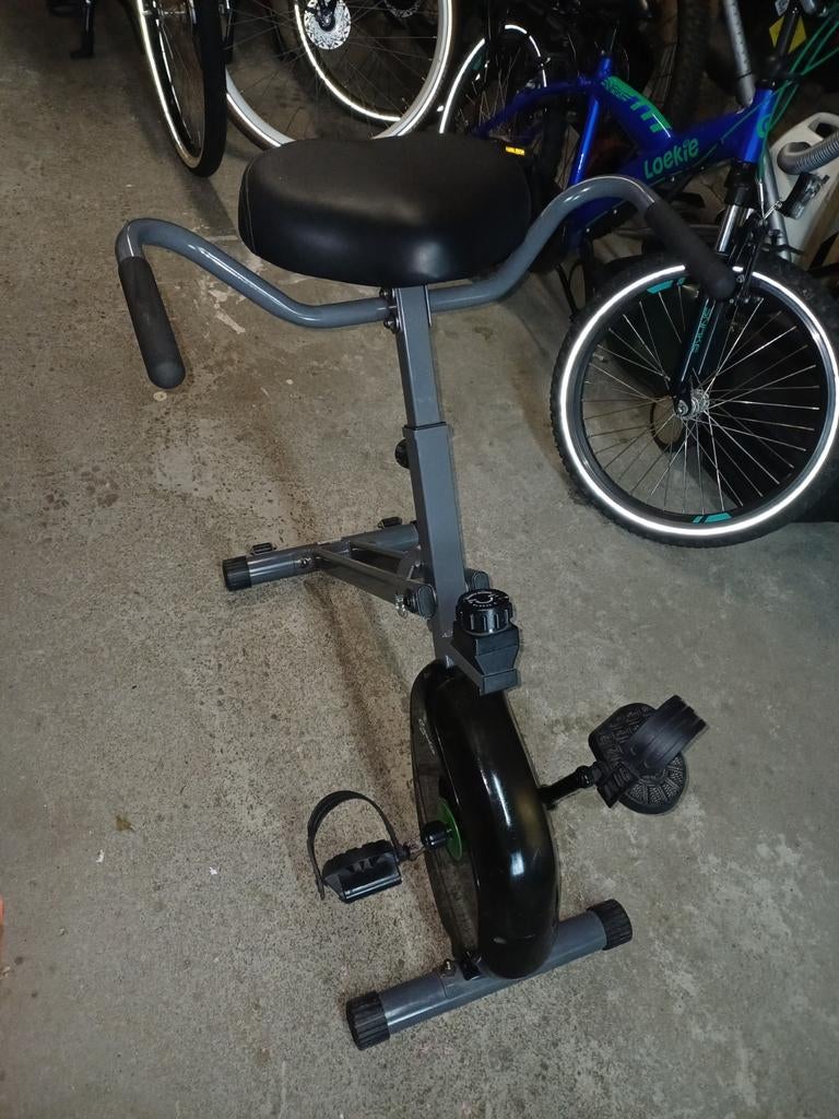 Tunturi Cardio Fit D20 Hometrainer, Ophalen, Zo goed als nieuw, Benen, Stoelfiets