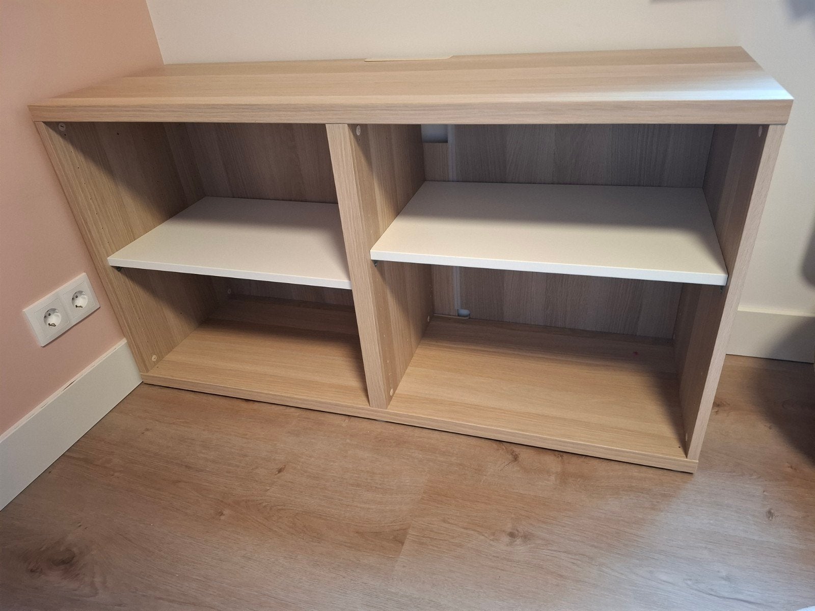 Ikea Besta TV meubel, eiken 120x40x64cm uit 2025, Ophalen, 100 tot 150 cm, Eikenhout, Zo goed als nieuw