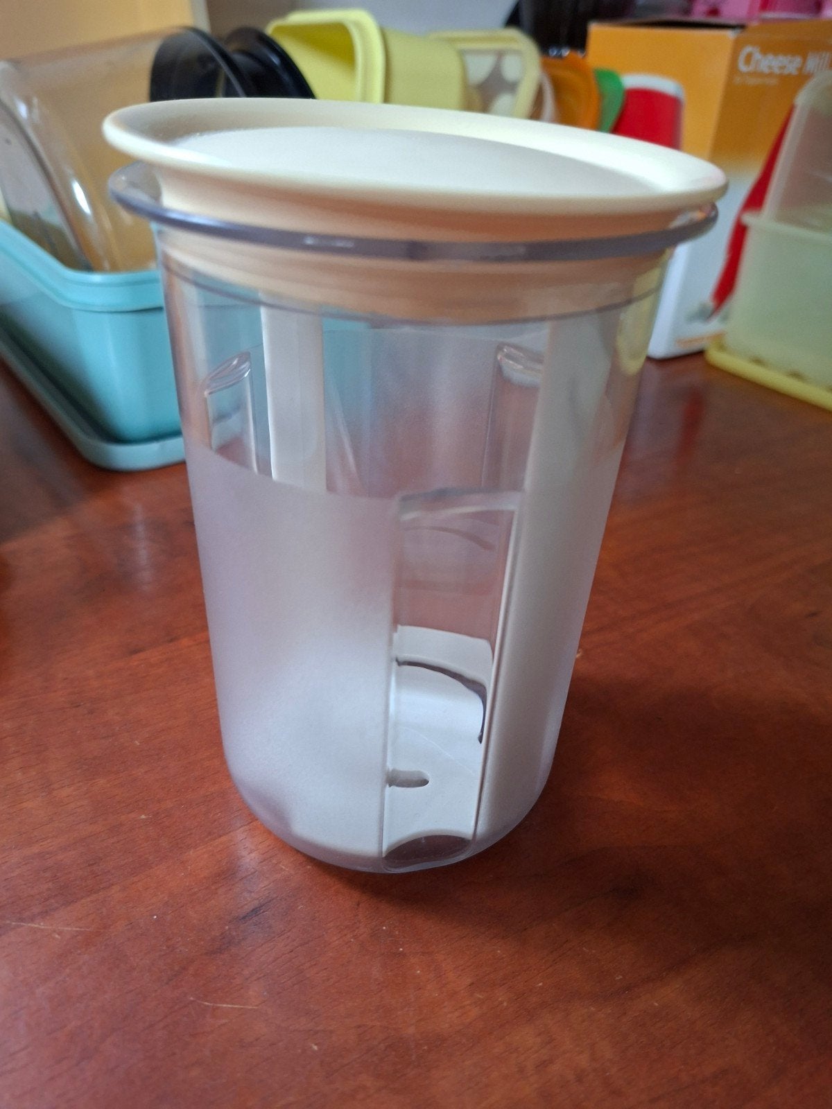Tupperware 'zuurpot' met deksel, Ophalen, Gebruikt