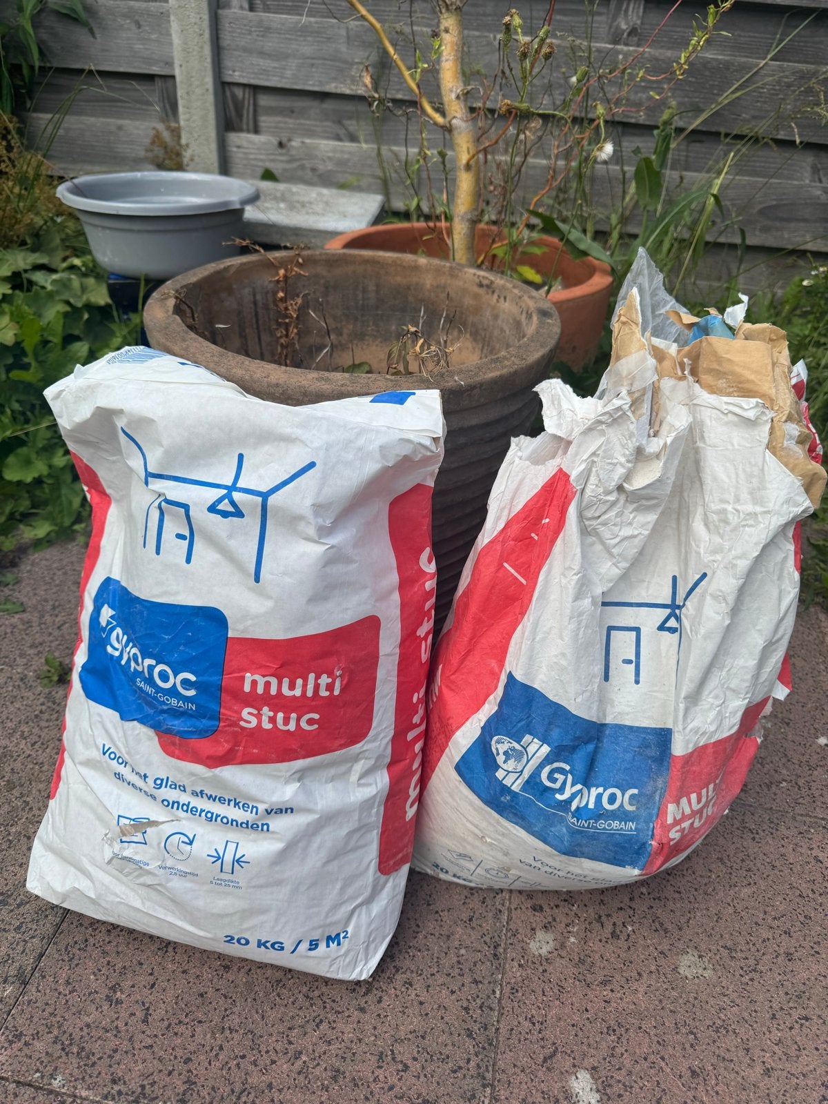 Gyproc Multi Stuc + primer/voorstrijk + wapeningsgaas, Ophalen, Zo goed als nieuw