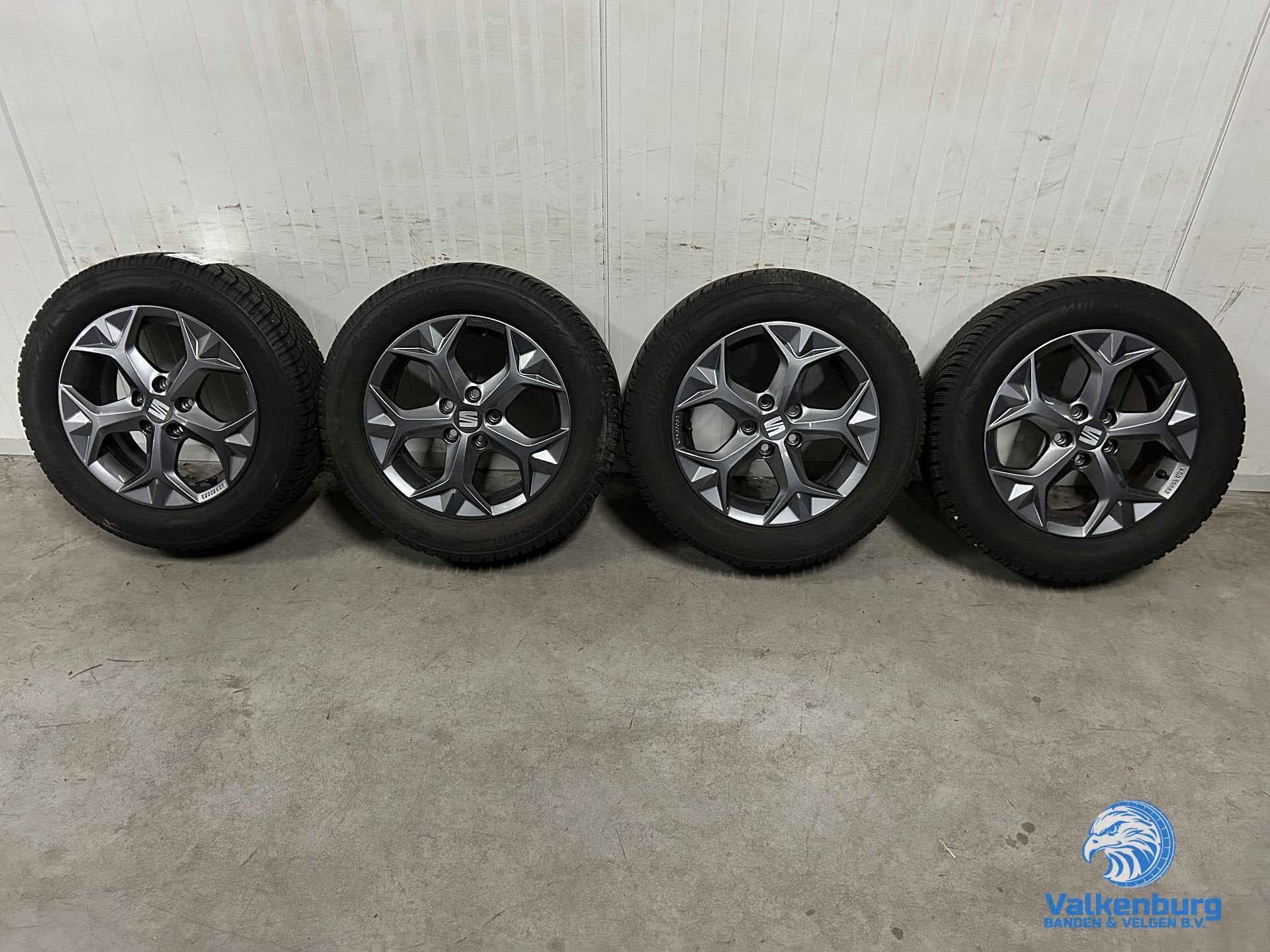 6mm! Originele Seat Ibiza 15 inch antraciete velgen 5x100 wi, Gebruikt, 15 inch, -, -