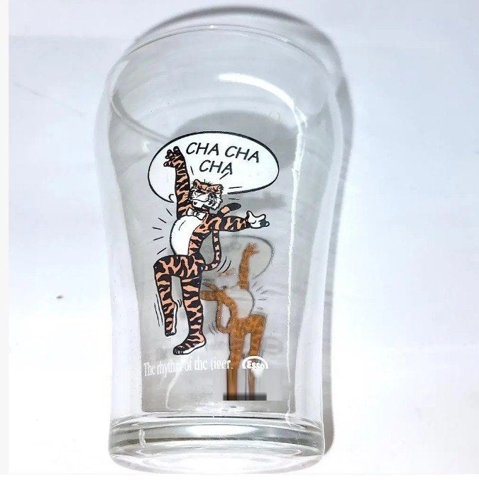 vintage glas met tiger cha cha en nog retro glazen, koppen,, Verzamelen, Ophalen of Verzenden, Zo goed als nieuw, Frisdrankglas
