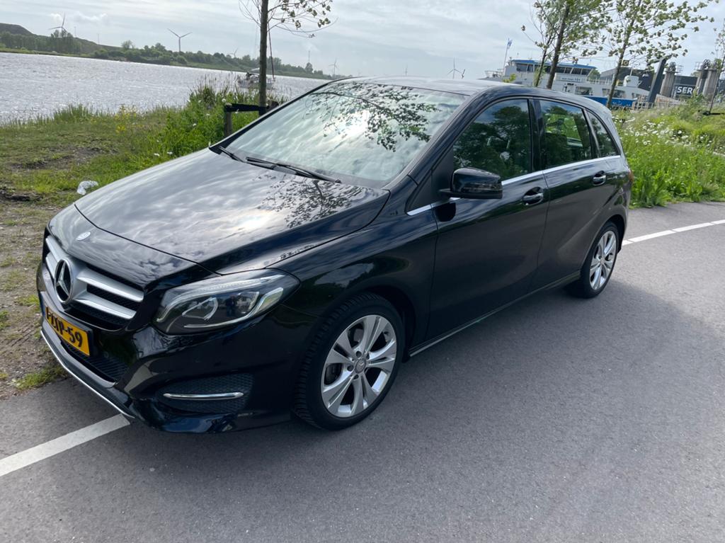 Mercedes-Benz B-Klasse 1.6 B180 5DRS Blue EFF 2015 Zwart, Voorwielaandrijving, 1295 kg, 4 cilinders, 1200 kg