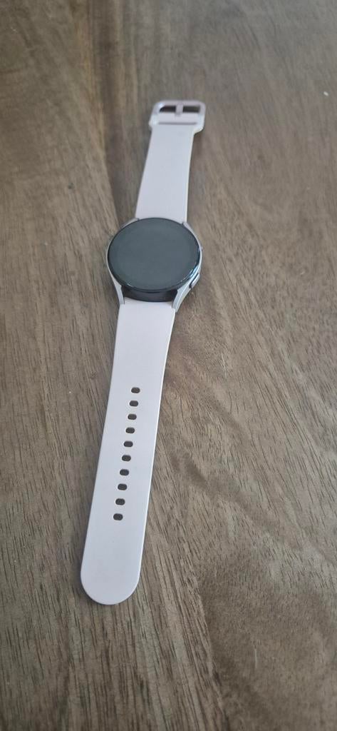 Samsung Galaxy Watch 5 (40mm) Pink Gold, Ophalen of Verzenden, Zo goed als nieuw, Samsung, Conditie