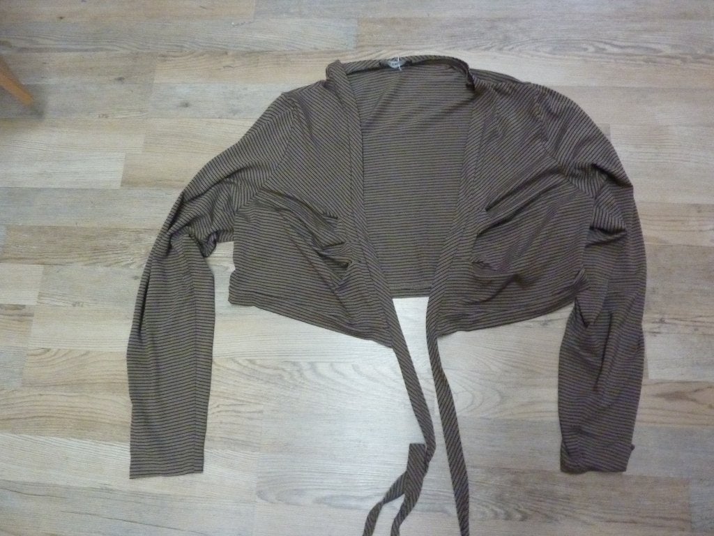 X-Two bruin zwart kort strikvest Nieuw maat 46, Verzenden, Nieuw, Maat 46/48 (XL) of groter, Zwart