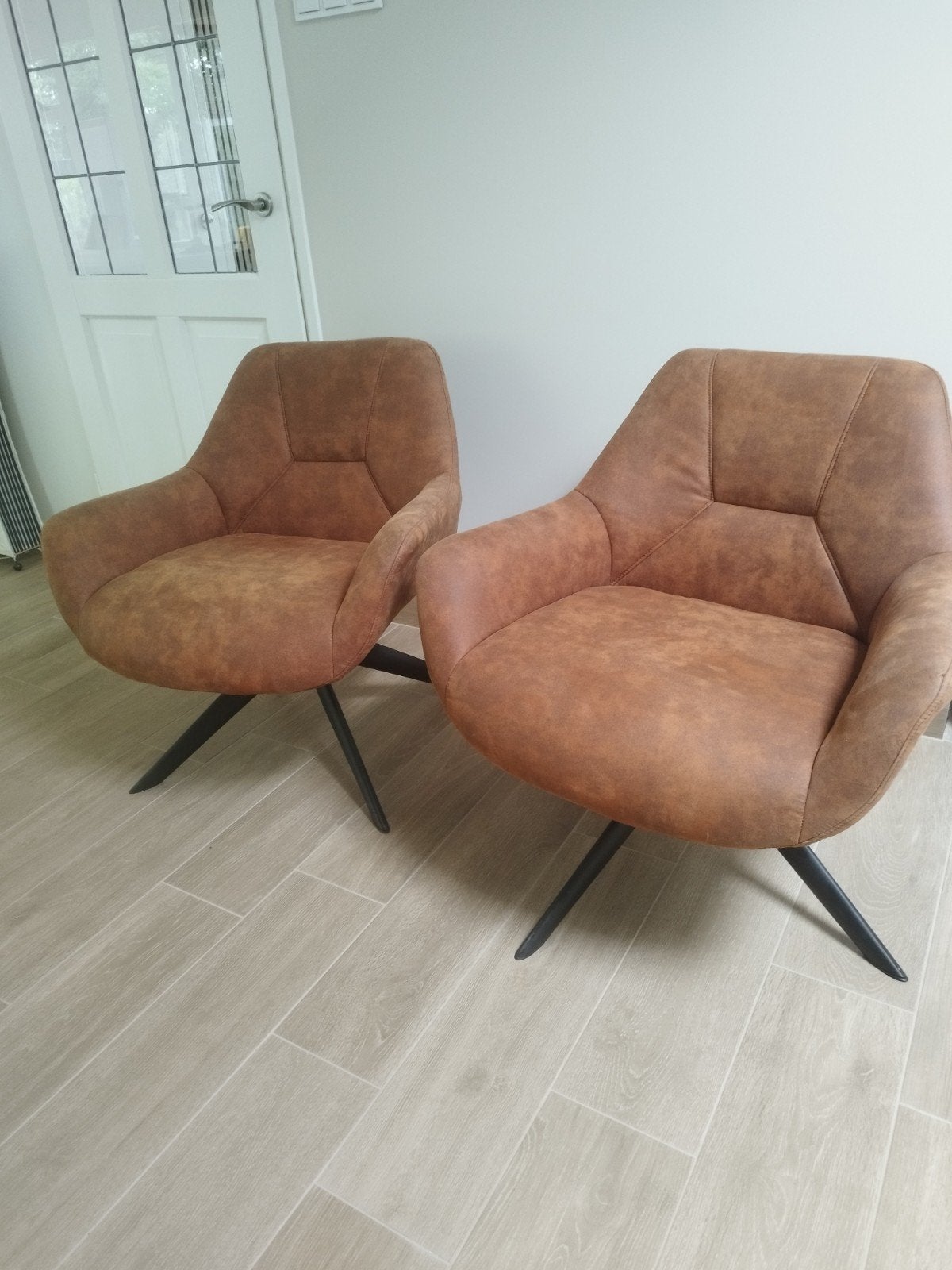 Fauteuils draaibaar  2 stuks Cognac kleur, Huis en Inrichting, Fauteuils, Ophalen, 75 tot 100 cm, Zo goed als nieuw, Stof