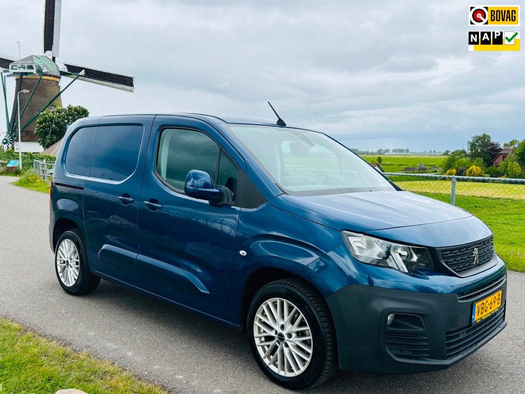 Peugeot Partner 1.5 BlueHDI Premium L1 H1 |Carplay|Camera, Auto's, Voorwielaandrijving, Stof, Gebruikt, 4 cilinders