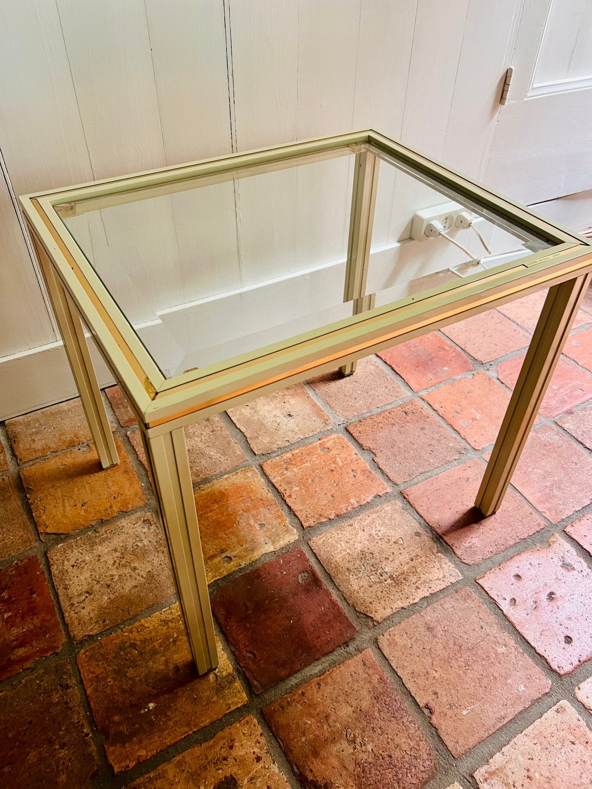 Pierre Vandel Paris vintage bijzettafeltje, Minder dan 55 cm, Gebruikt, Hollywood regency, Rond