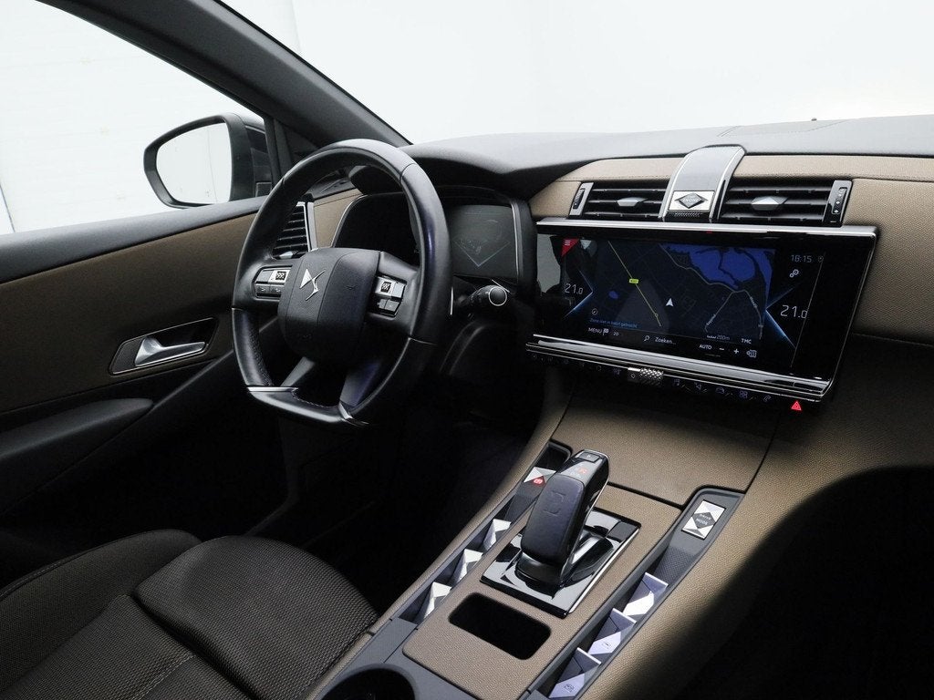 DS DS 7 Crossback E-Tense Business | CAMERA | KEYLESS | TREK, Stof, Zwart, 4 cilinders, Met garantie (alle)