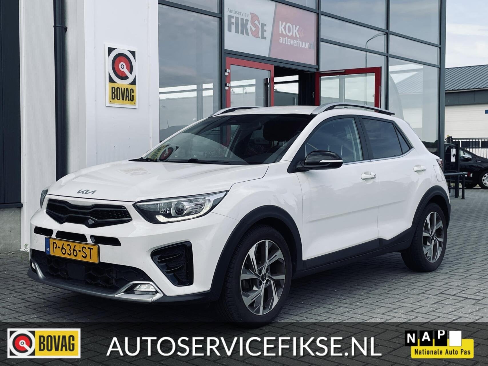 Kia Stonic 1.0 T-GDi MHEV GT-LINE|CAMERA|CARPLAY|1e EIGENAAR, Auto's, Kia, 450 kg, Gebruikt, Met garantie (alle), Leder en Stof