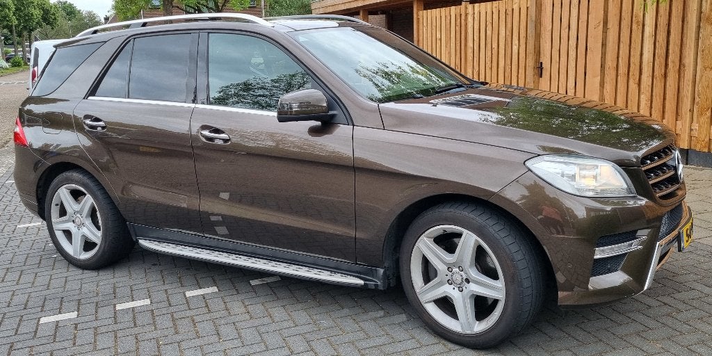 MB ML350 Edition1, 3.5l Benzine, Android nav, Pano, Trekhaak, Auto's, Mercedes-Benz, Automaat, Bruin, 138 €/maand, Bruin