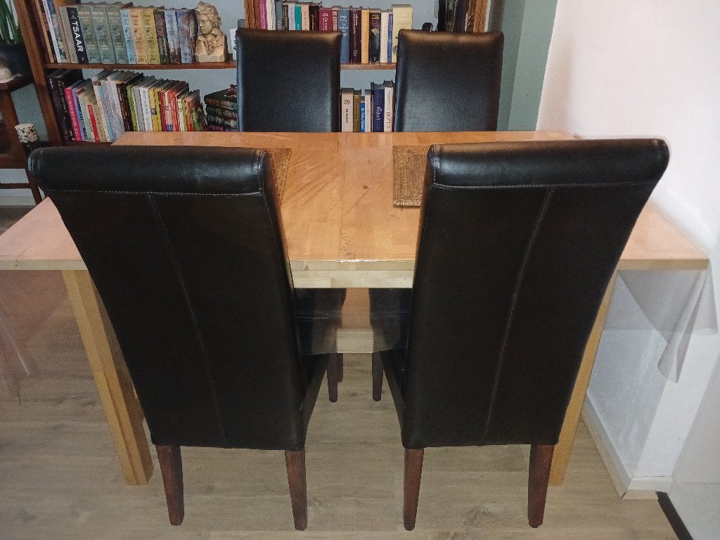 4 stevige eetkamerstoelen bruin kunstleer Lees beschrijving, Ophalen, Gebruikt, Bruin, Vier