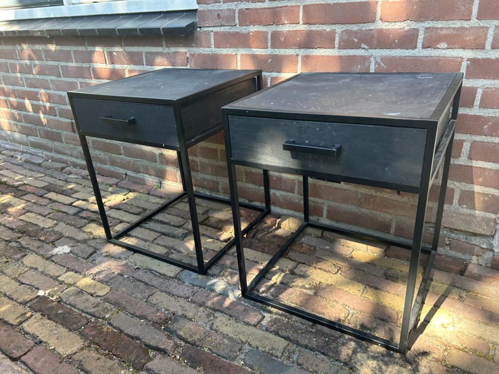 Nachtkastjes zwart 2x, Ophalen, Zo goed als nieuw, Minder dan 45 cm