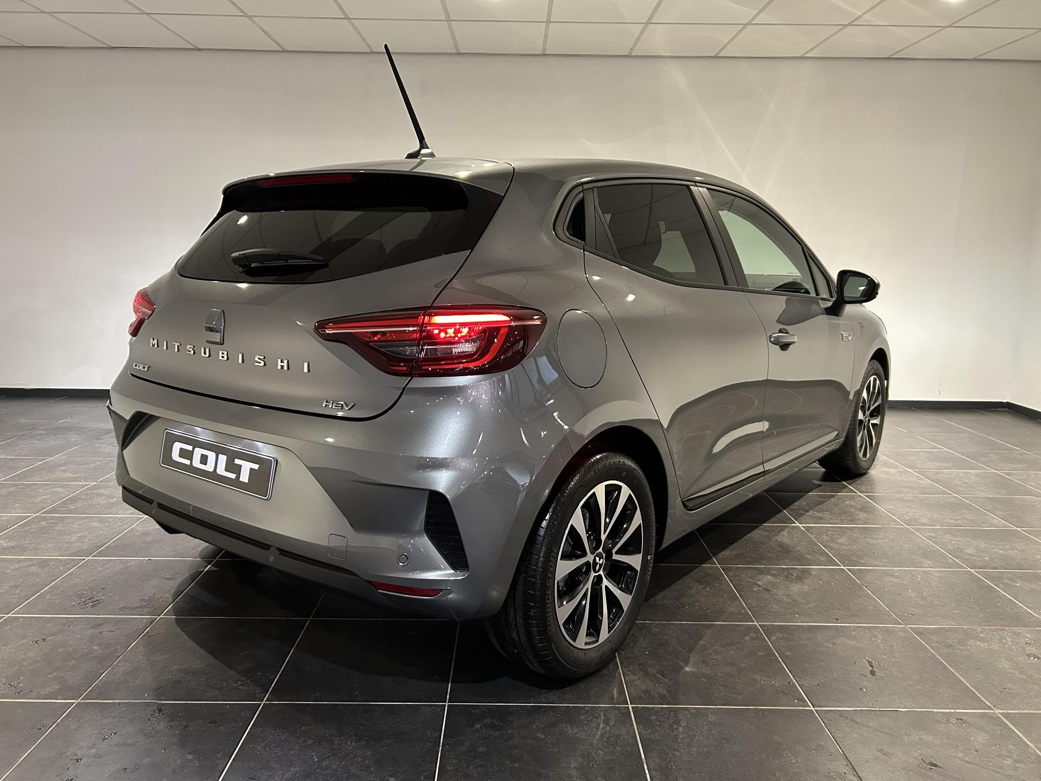 Mitsubishi Colt 1.6 HEV Intense | Voorraad voordeel | 8 jaar, Stof, Gebruikt, Euro 6, Colt