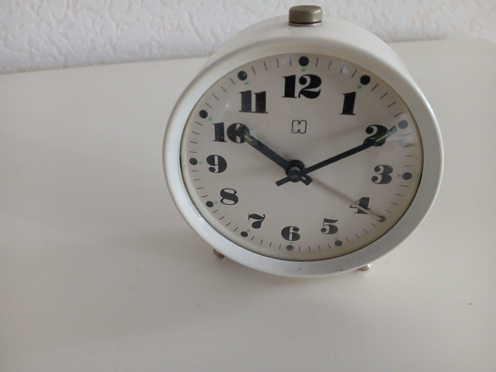Vintage wekker Hema, Huis en Inrichting, Ophalen of Verzenden, Analoog, Wit, Wekker