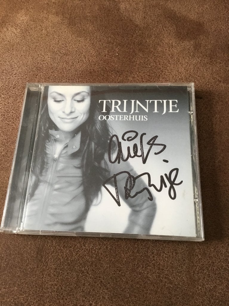 Trijntje Oosterhuis - Gesigneerde Ceedee, Ophalen of Verzenden, 2000 - 2009, Zo goed als nieuw