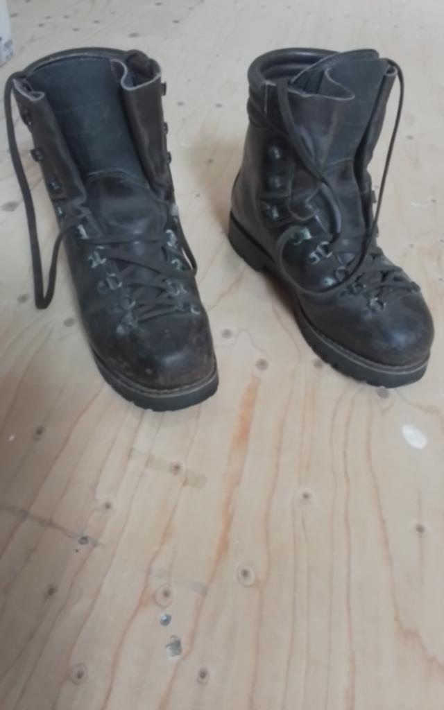 Wandelschoenen  meindl perfect maat 43, Sport en Fitness, Bergsport en Wandelen, Ophalen of Verzenden, Zo goed als nieuw, Schoenen