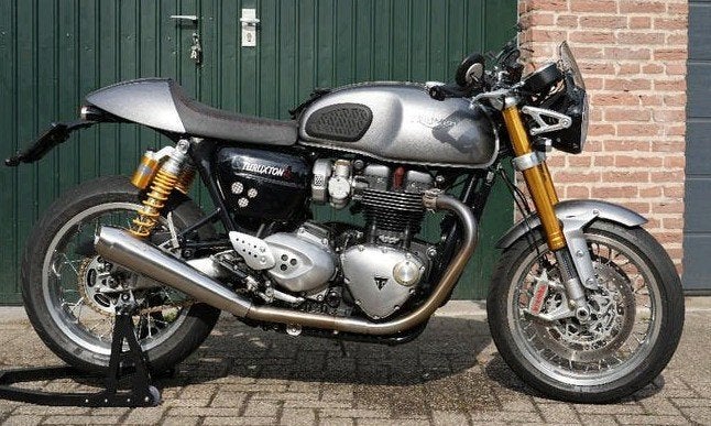 Mooie en overcomplete TRIUMPH THRUXTON 1200 R - weinig km's!, 2 cilinders, Motorrijbewijs A, Gebruikt, Particulier