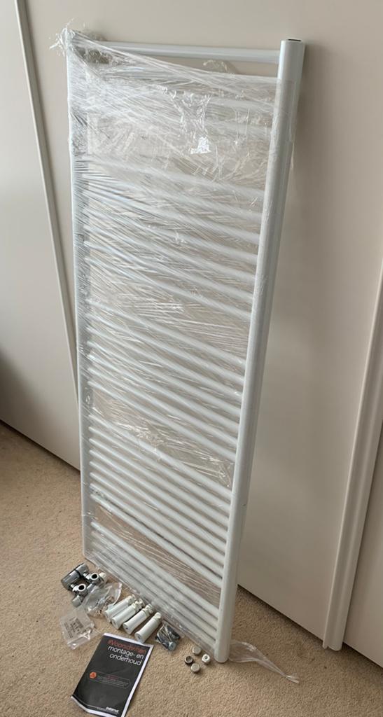 Radiator NIEUW Instamat Ne Gegalvaniseerd Wit 1480x600 mm, Doe-het-zelf en Verbouw, Verwarming en Radiatoren, Ophalen, Radiator