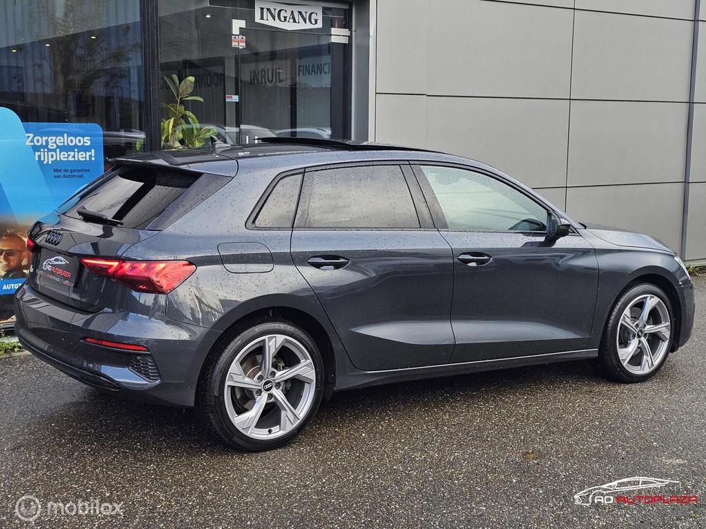 Audi A3 Sportback 40 TFSI e Edition Panorama/HUD/Memory/Sfee, Zwart, 4 cilinders, 1535 kg, Leder