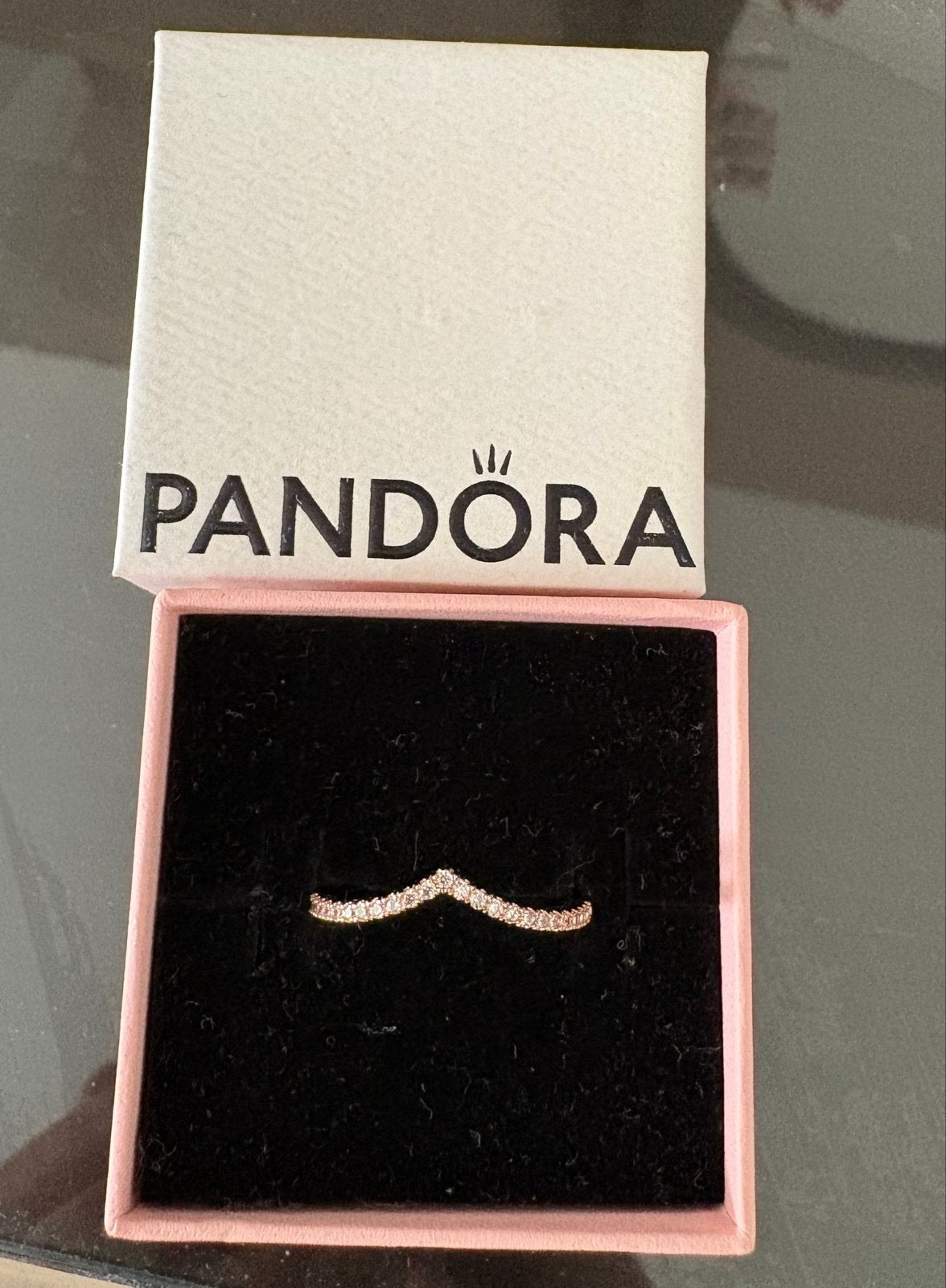 Pandora Wishbone Ring Rose Goud Maat 52, Met kristal, Overige materialen, Overige kleuren, 20 of groter