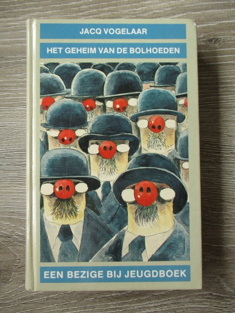 Het geheim van de bolhoeden - Jacq Vogelaar, Ophalen of Verzenden, Gelezen, Fictie algemeen