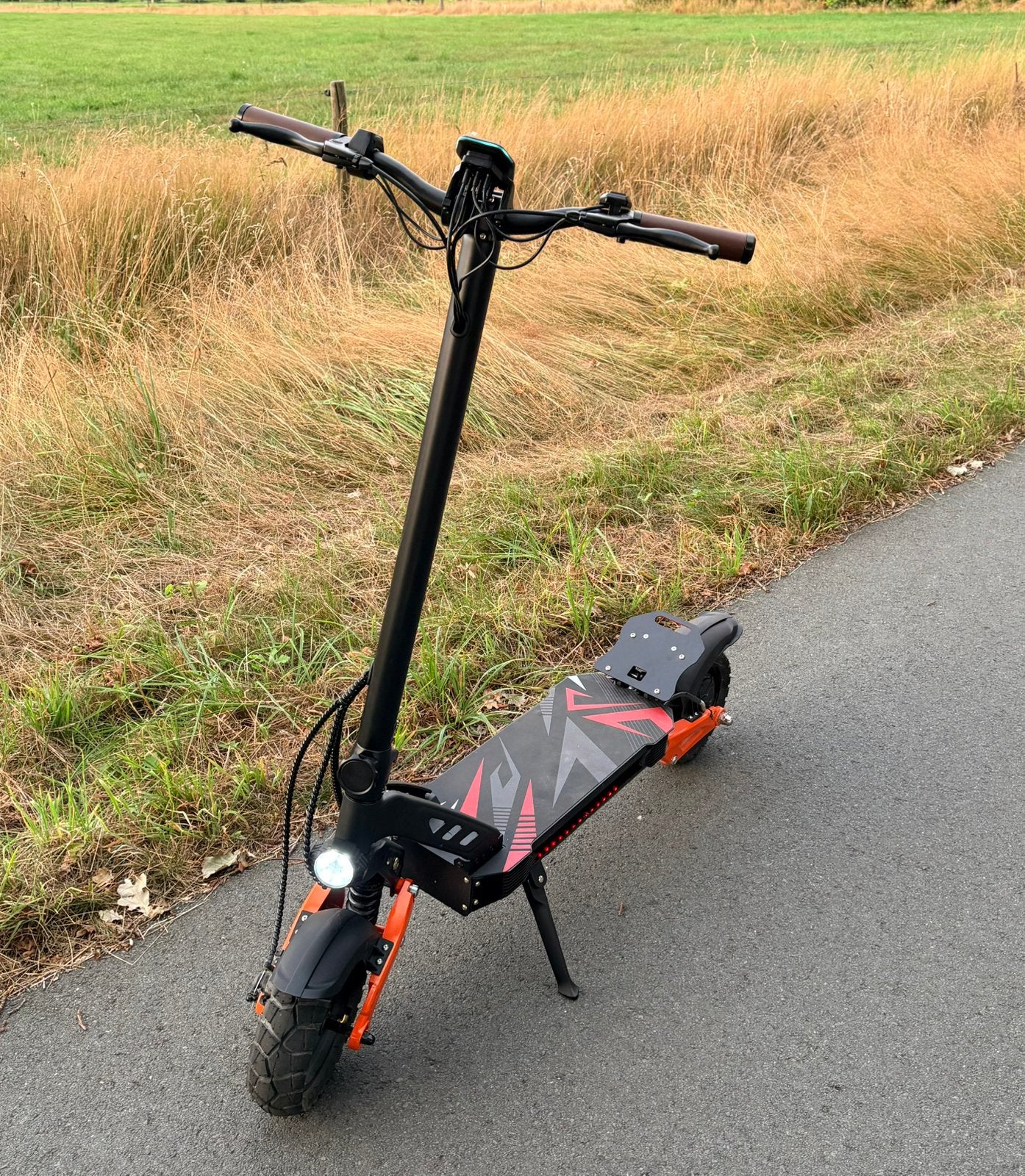 Mooie elektrische step, Fietsen en Brommers, Ophalen, Zo goed als nieuw, Elektrische step (E-scooter)