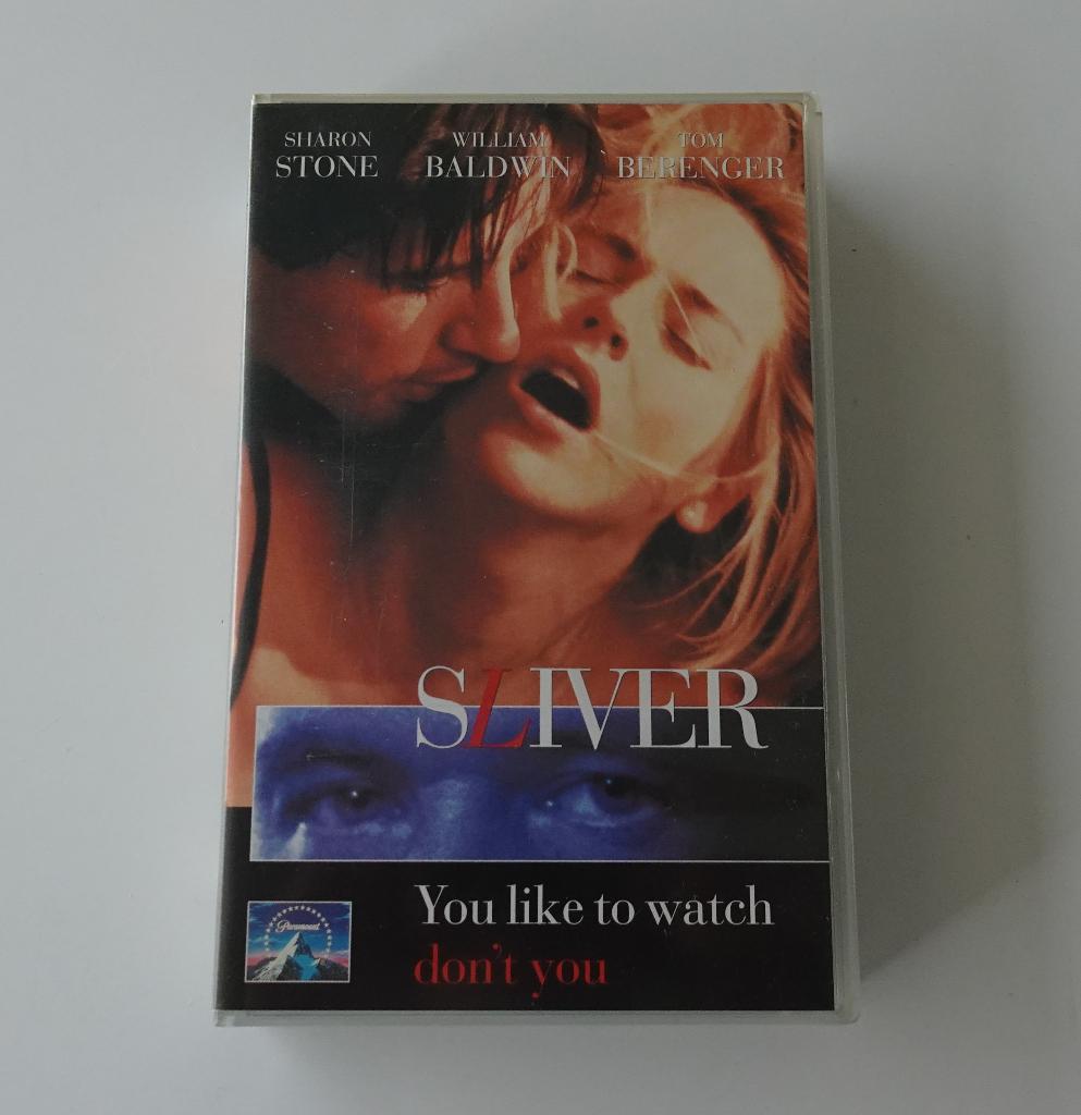 Sliver - Film op VHS uit 1993, Vanaf 16 jaar, Ophalen, Zo goed als nieuw