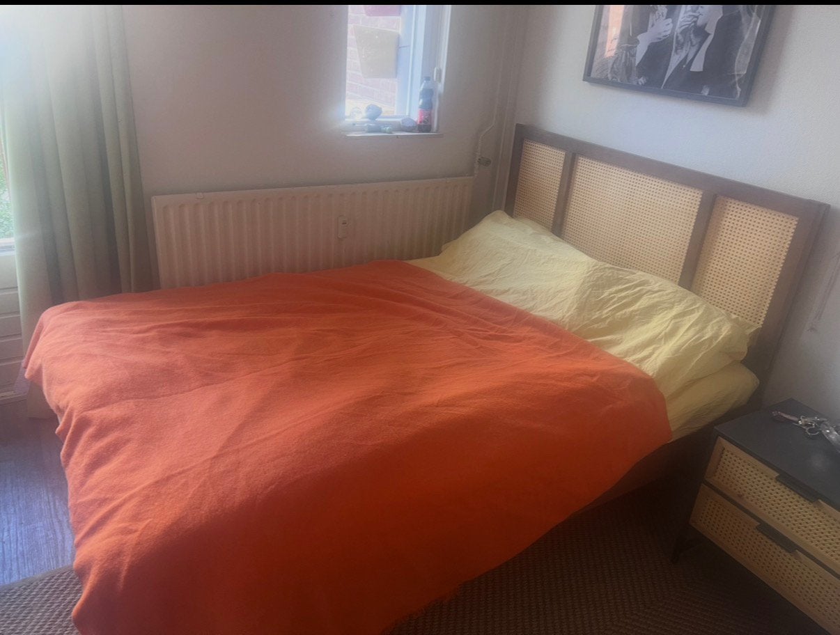 Rotan bed 160 cm breed met lattenbodem, Huis en Inrichting, Ophalen, Overige materialen, Gebruikt, Tweepersoons