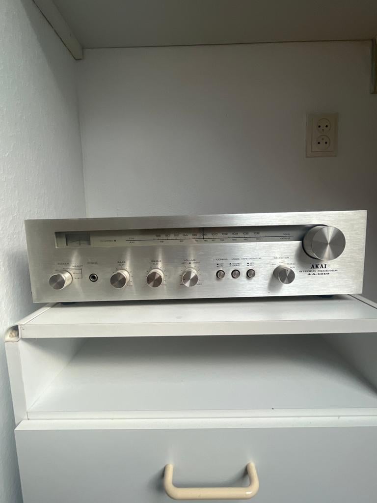 Akai AA-1010 Stereo Receiver - Vintage Audio, Overige merken, Gebruikt, Ophalen of Verzenden, Minder dan 60 watt