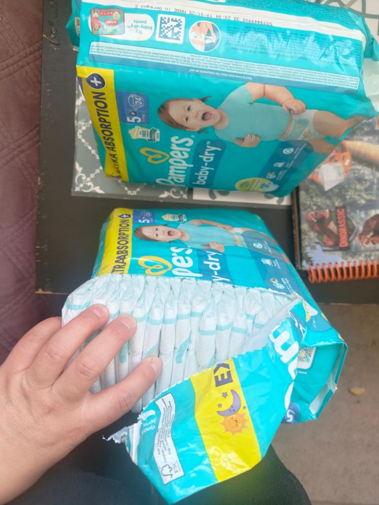 Nieuwe Pampers Baby-Dry maat 5 (NR 5), Kinderen en Baby's, Kinderspulletjes, Nieuw, Ophalen