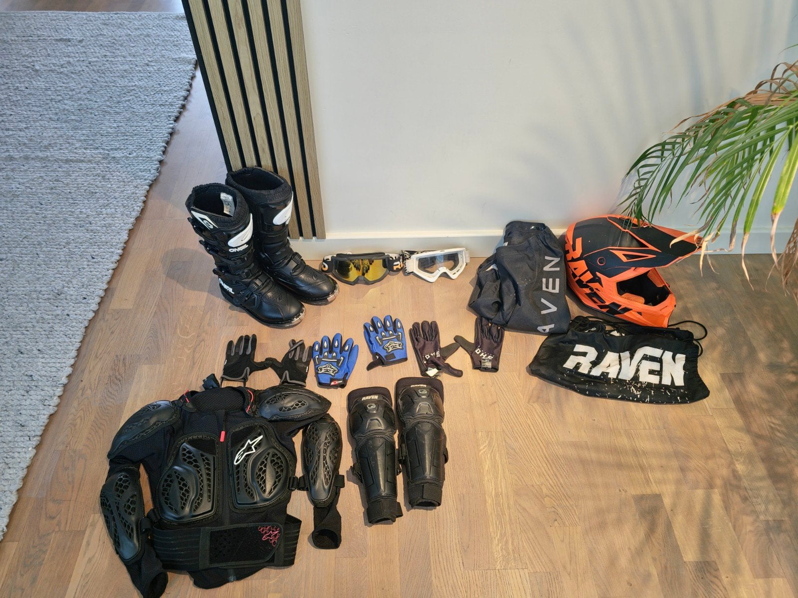 Complete Motorcross Uitrusting: Helm, Laarzen, Bescherming, Motoren, Kleding | Motorkleding, Ophalen, Tweedehands