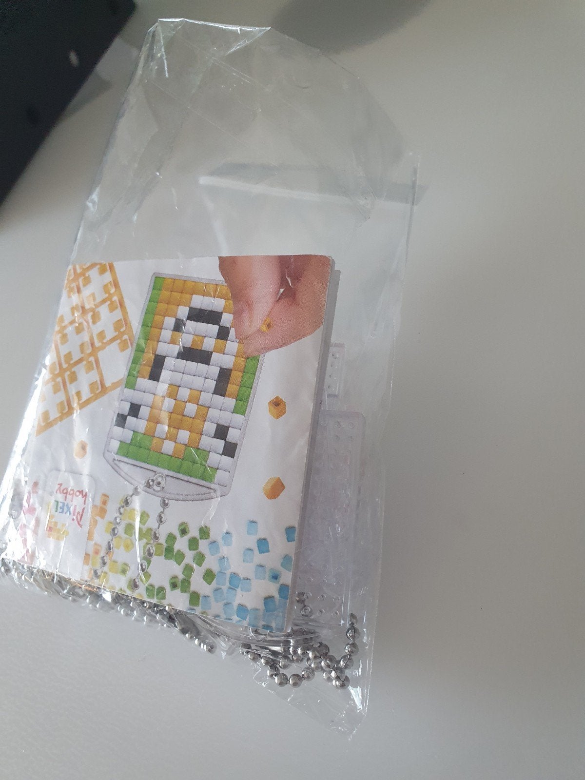 Pixel sleutelhangers knutselset - 12 plankjes, 10 hangers, Hobby en Vrije tijd, Knutselen, Ophalen, Nieuw, Knutselwerk