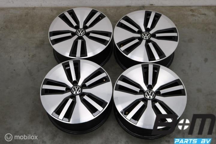 Org. 17 inch Montpellier velgen VW Passat 3G B8 3G0601025AM, Auto-onderdelen, Gebruikt, Velg(en), 17 inch, Personenwagen