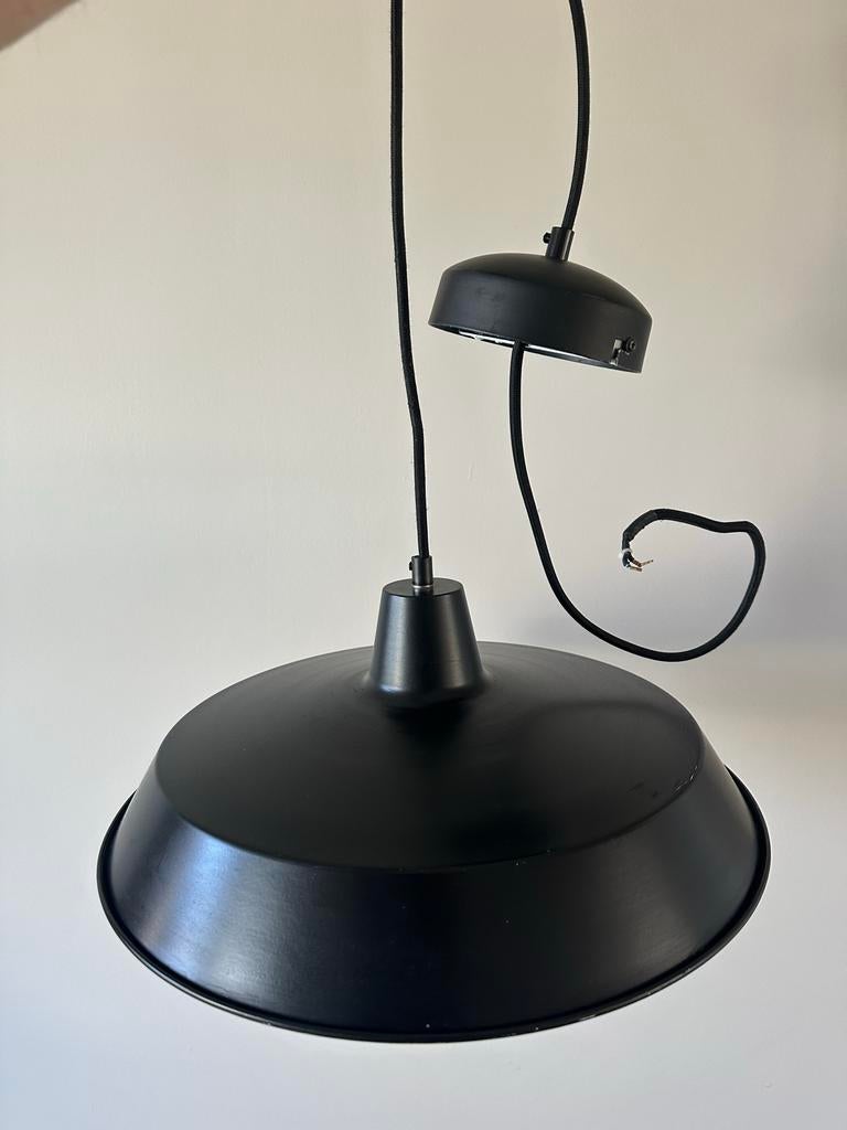Zwarte hanglamp van Woonexpress, Huis en Inrichting, Lampen | Hanglampen, Verzenden, Gebruikt, Metaal, Minder dan 50 cm
