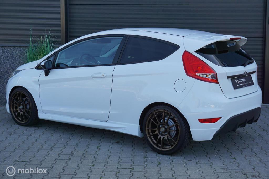Ford Fiesta 1.25 Sport ST-line Led 17 Clima Bluetooth inch O, Voorwielaandrijving, Euro 5, Elektrische ramen, 4 cilinders