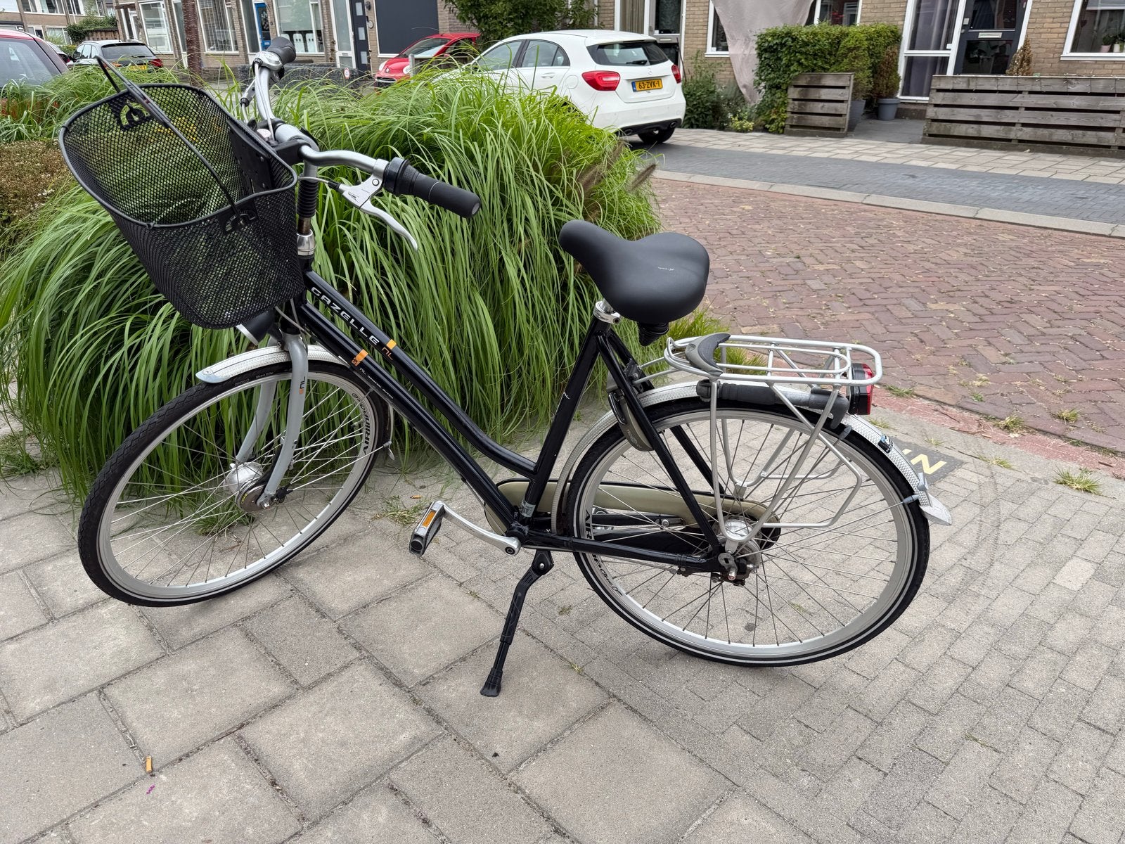 Gazelle damesfiets met mandje, Fietsen en Brommers, Fietsen | Dames | Damesfietsen, Ophalen, Gebruikt, Velgrem, Versnellingen