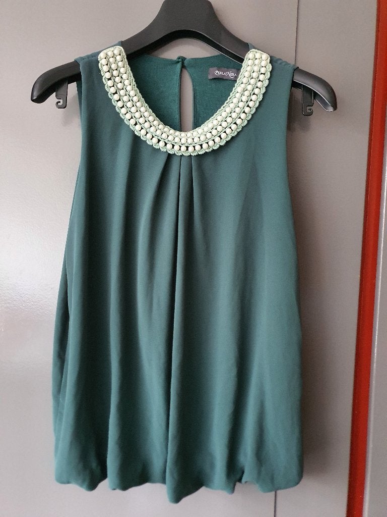 Perla Nera donkergroene top met parels M, Ophalen of Verzenden, Zo goed als nieuw, Groen, Maat 36 (S)