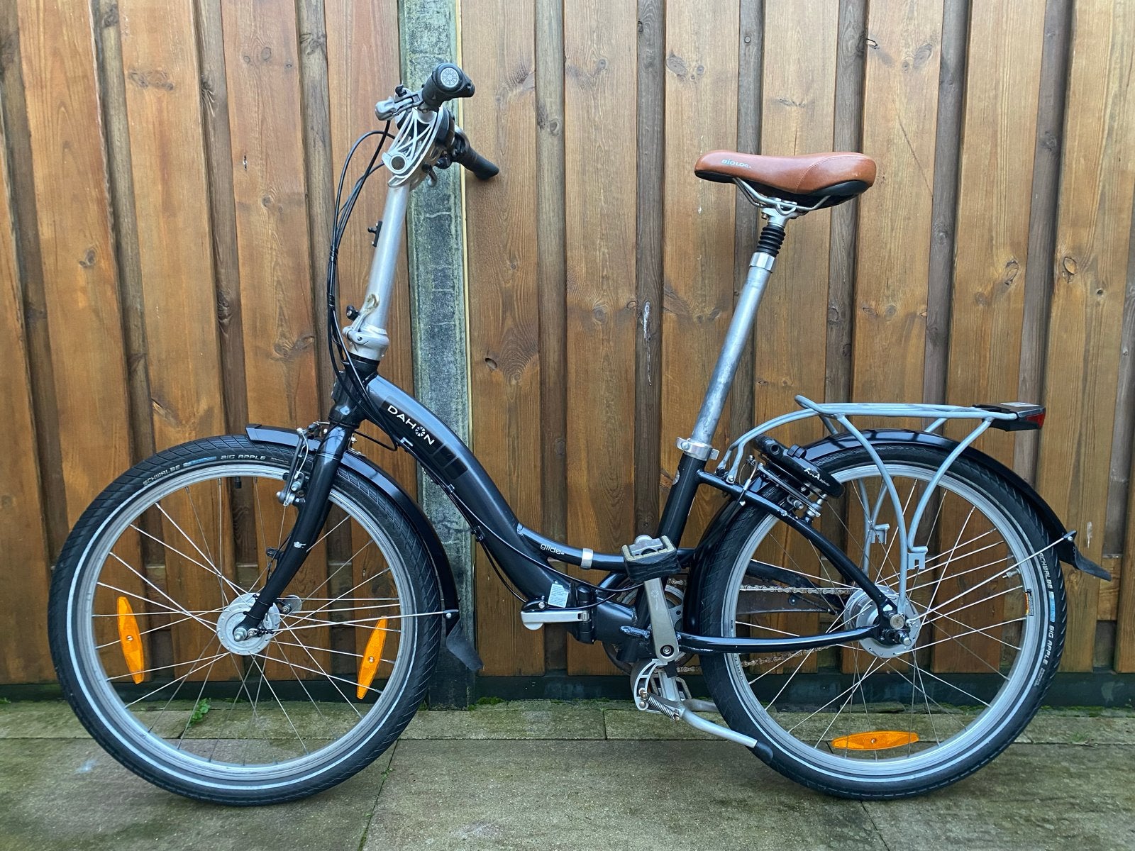 Nette Dahon Glide vouwfiets 24 inch, 8 versnellingen, dynamo, 20 inch of meer, Gebruikt, Velgrem, Versnellingen