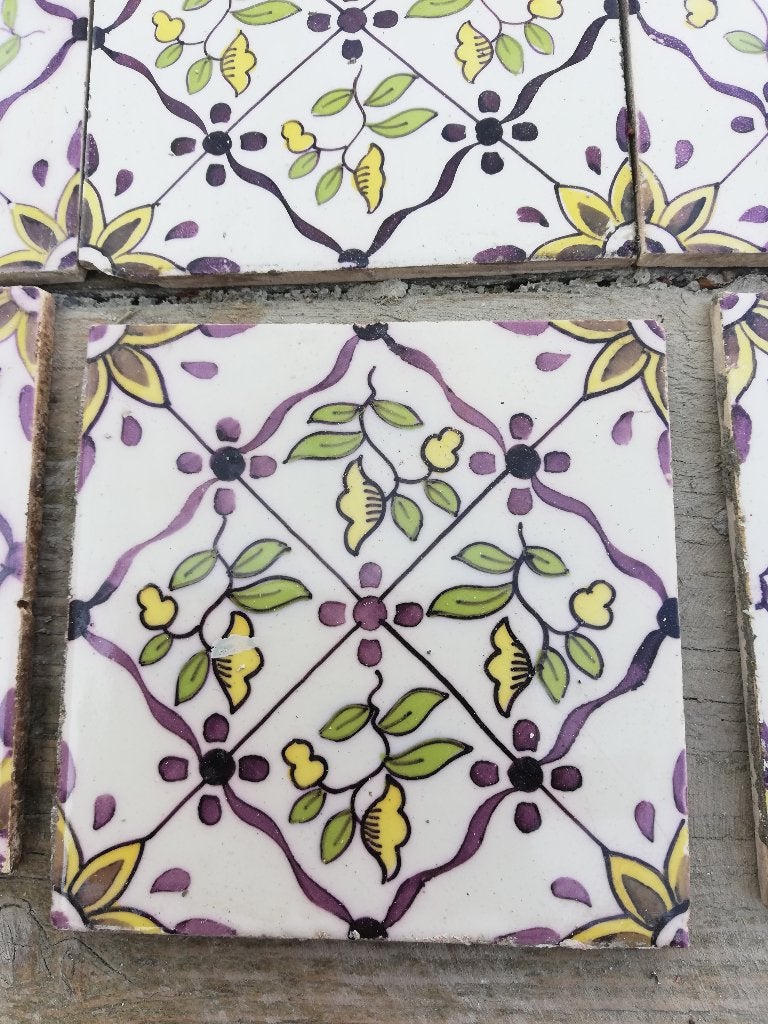 Set van 54 antieke wandtegels 13x13cm kleurrijk decor, Ophalen