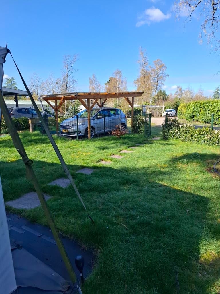 Toercaravan op jaarplaats in Sterksel, Caravans en Kamperen, Stacaravans, Tot en met 4