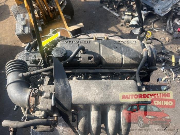 Motor van een Mazda 323, Ophalen, Gebruikt, -, -