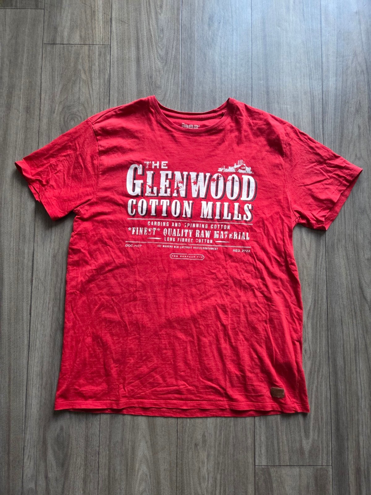 Mooi rood tshirt in maat XL (ZGAN), Ophalen of Verzenden, Zo goed als nieuw, Maat 56/58 (XL), Rood