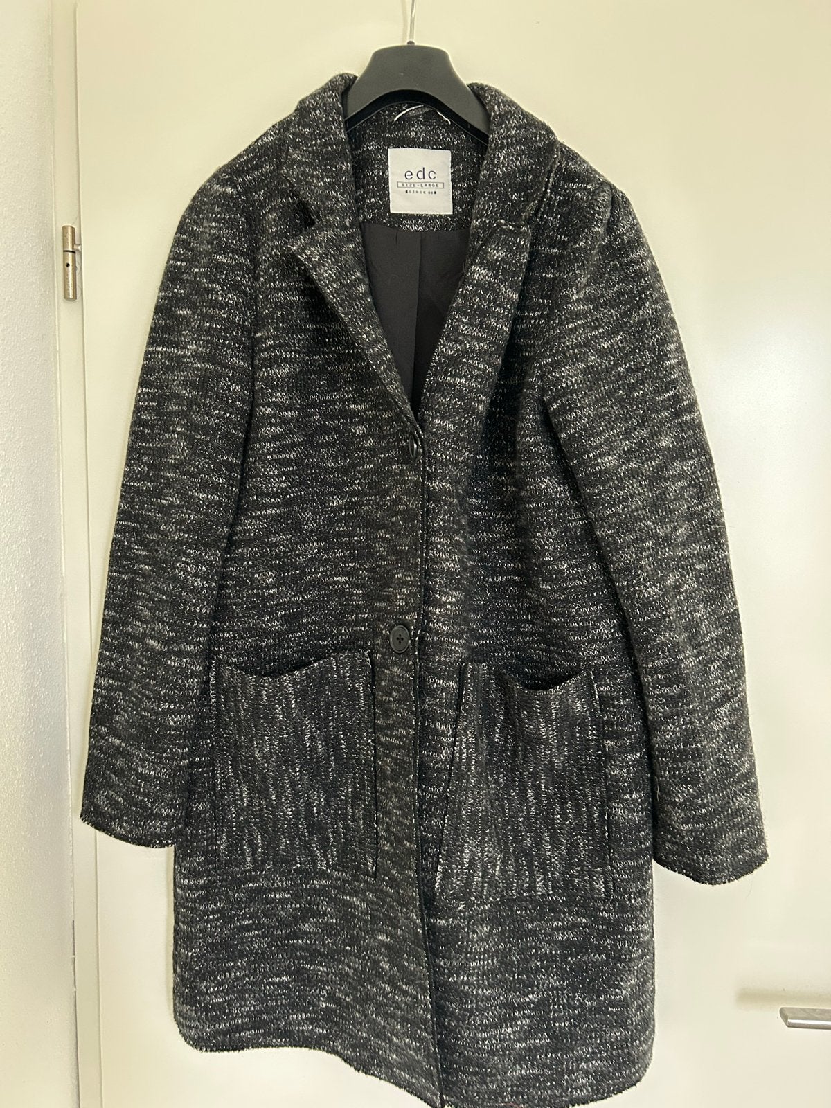 EDC wollen jas - Maat L, Kleding | Dames, Ophalen of Verzenden, Zo goed als nieuw, Maat 42/44 (L), Zwart