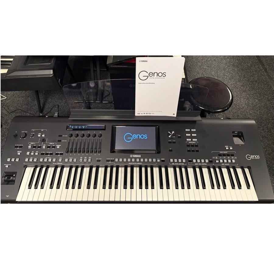 Yamaha Genos Keyboard (Incl. installatie service), Muziek en Instrumenten, Keyboards, Gebruikt, Yamaha, Ophalen of Verzenden, Midi-aansluiting