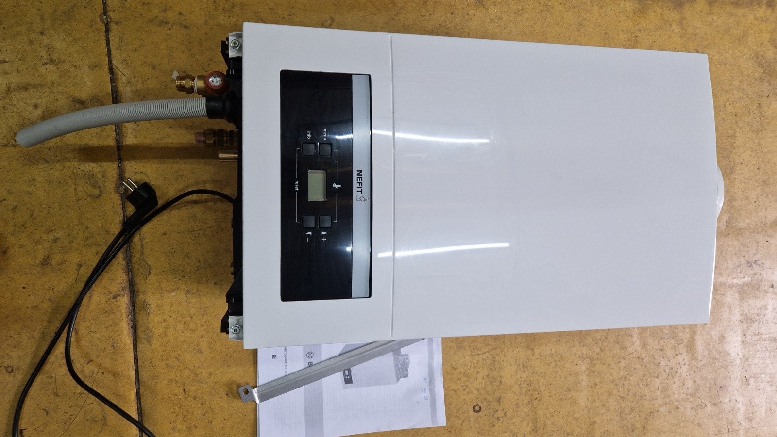 NEFIT PROLINE NXT combiketel hrc, onderdelen, ketel, Doe-het-zelf en Verbouw, Verwarming en Radiatoren, Ophalen, 30 tot 80 cm